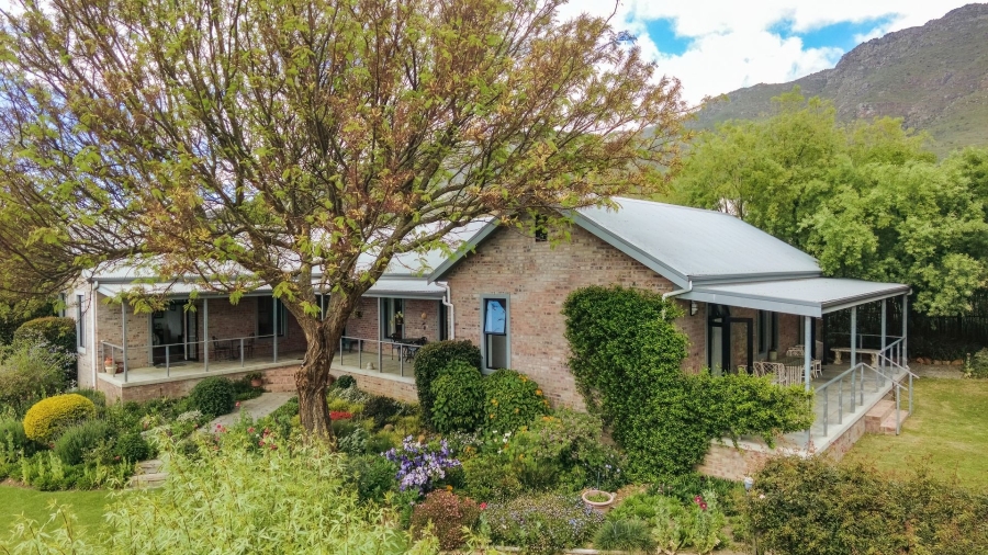 To Let 3 Bedroom Property for Rent in Riebeek West Western Cape